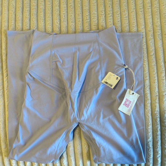 FREE PEOPLE | Maternity Leggings in Light Blue XS - Picture 7 of 7